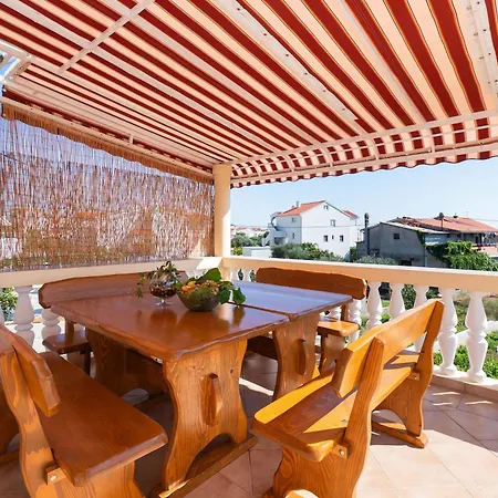 Summerteracea * 보디체