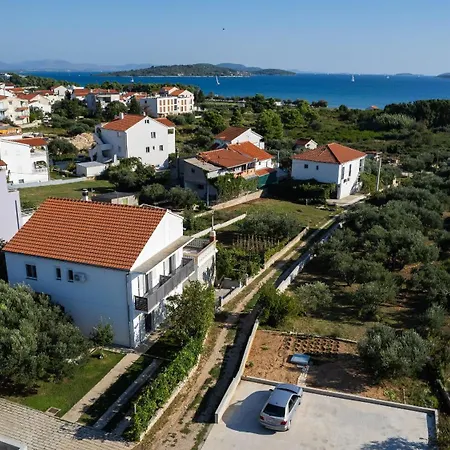 Apartment Summerteracea *