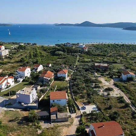 Summerteracea Apartment